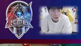 里夫斯的个 里夫斯的个